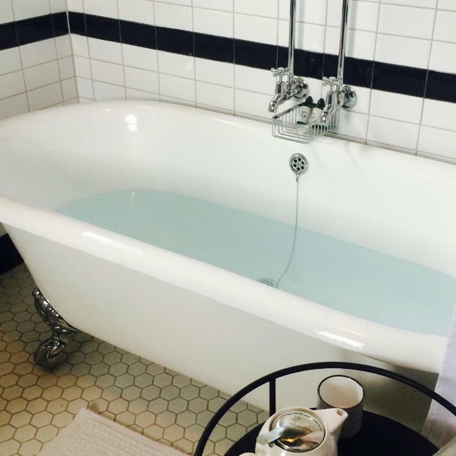 Marriners Luxury Guesthouse Rawene エクステリア 写真